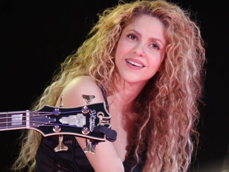 El susto de Shakira | FRECUENCIA RO.