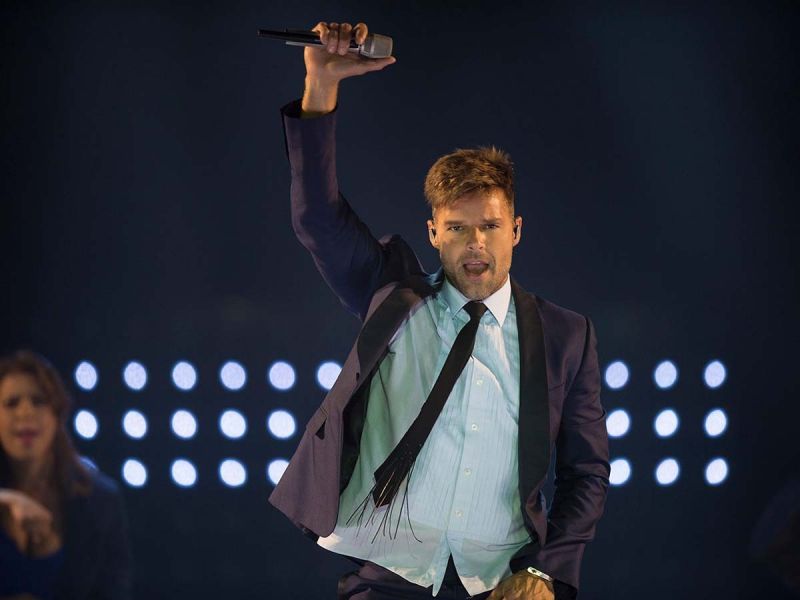 Ricky Martin llega a la Argentina con su gira "Movimiento" | FRECUENCIA RO.