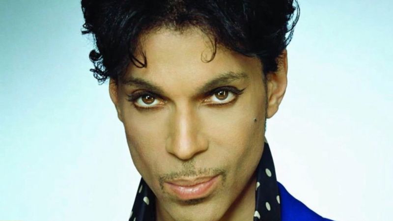 Se podrá escuchar canciones inéditas del Prince | FRECUENCIA RO.