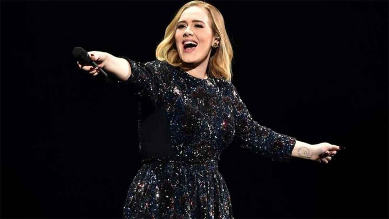 Adele revolucionÃ³ las redes sociales con su sorprendente cambio fÃ­sico | FRECUENCIA RíO.
