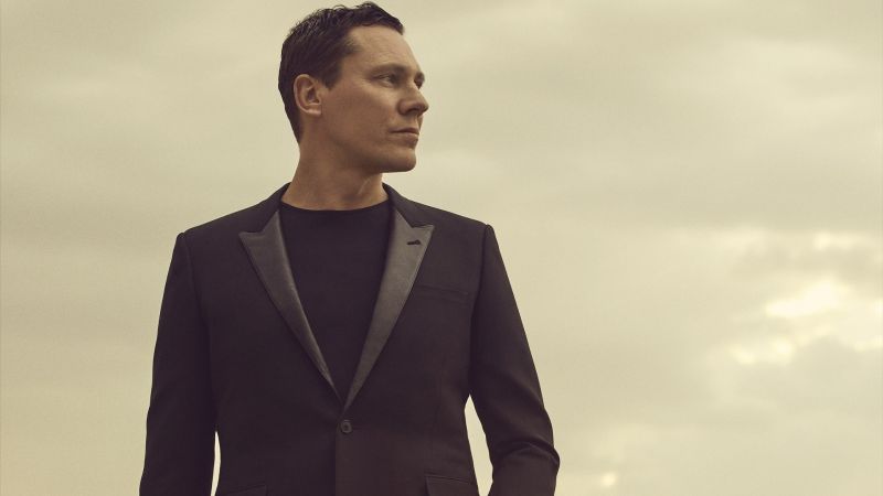 Tiësto volvió con todo y lanzó “The Business” | FRECUENCIA RO.